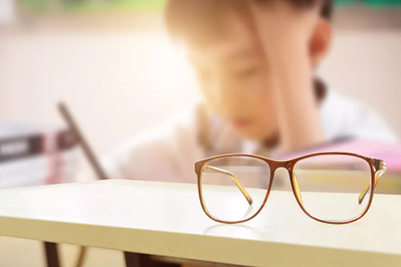 戴眼镜会不会让近视度数加深越来越快？