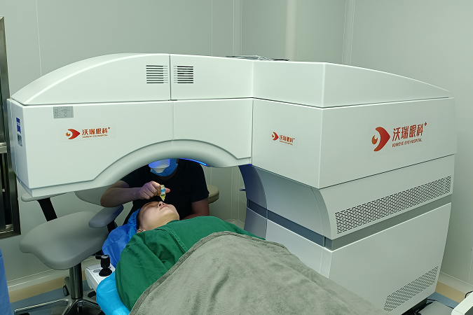 近视眼手术钱大概需要多少？