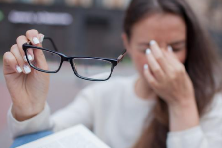 眼睛散光有什么好的恢复方法？