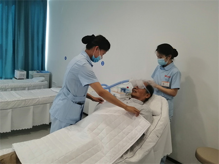 患糖尿病五年后，会导致眼睛失明嘛？