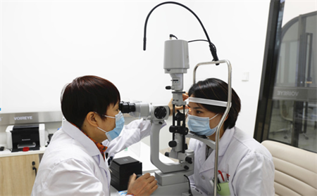 眼睛高度近视，有哪些运动不易做呢?