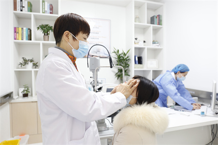 合肥近视手术|冬天能不能做近视手术?沃瑞眼科来推荐! 合肥近视手术|冬天能不能做近视手术?沃瑞眼科来推荐!